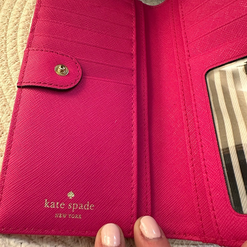 --SOLD--   Kate Spade New York Cameron Street Staci Wallet Hot Pink EUC - Picture 5 of 10